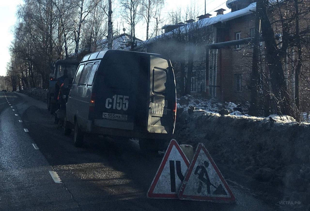 В Снегирях вновь заасфальтировали «вечную яму» | 26.02.2022 | Истра -  БезФормата